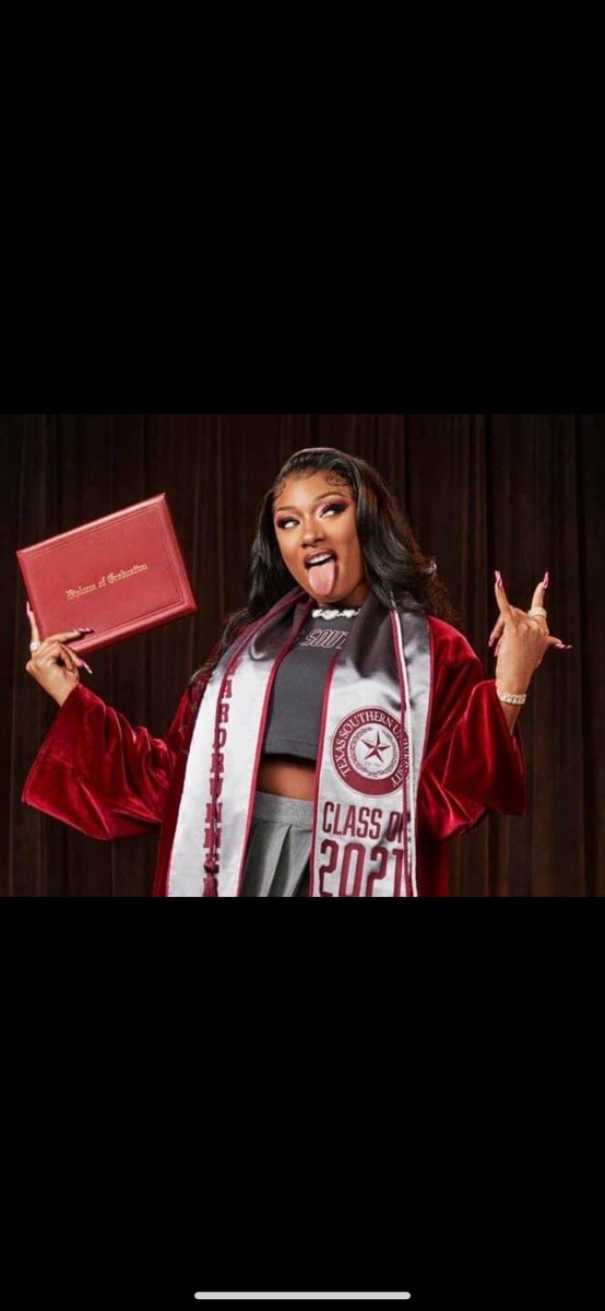 Simonee_deee's tweet image. They could NEVAAA make me hate you Meg 🎓😘. 
#Tinasnowfanclub❄️