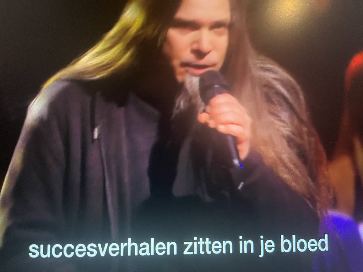 BartMeese's tweet image. Peter had duidelijk een andere bloedgroep. #dekastaars