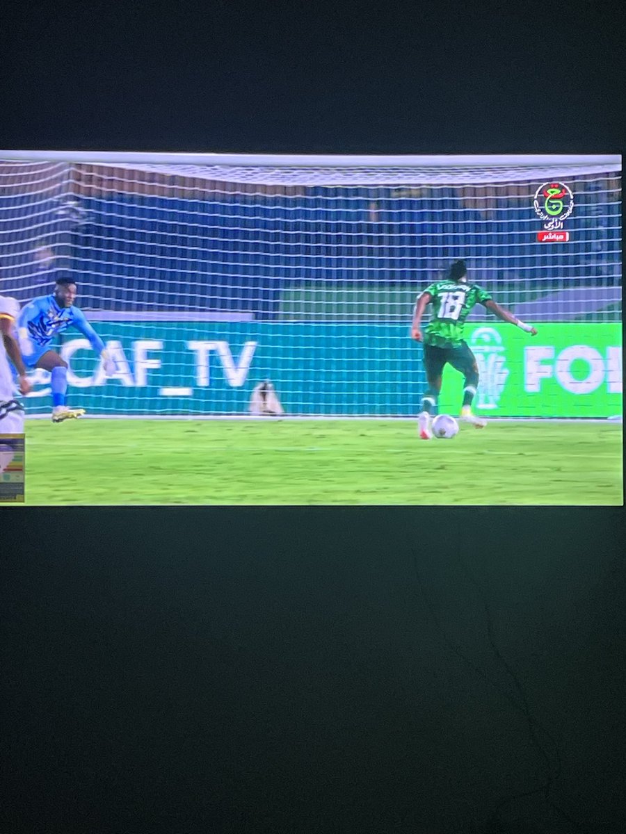 A_paTo00's tweet photo. جول نيجيريا نسخة من هدف تريكة في الكاميرون  #AFCON2023 https://t.co/wY5FbRDQkl
