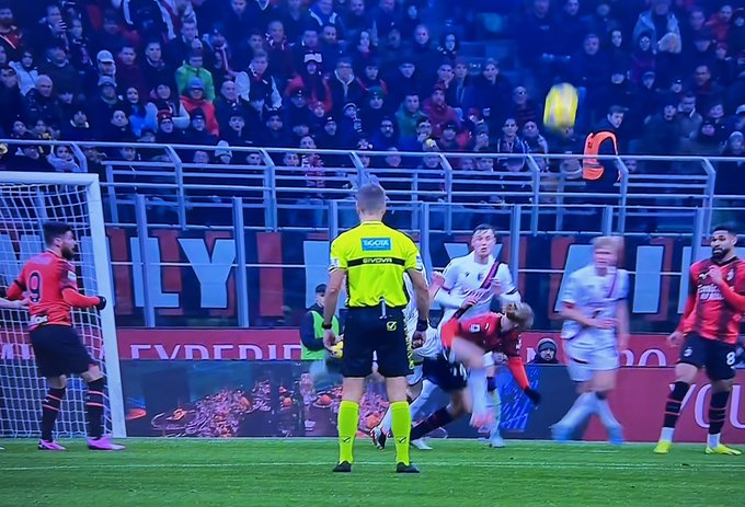 Serie A, Milan Bologna, rigore scandaloso concesso ai rossoneri