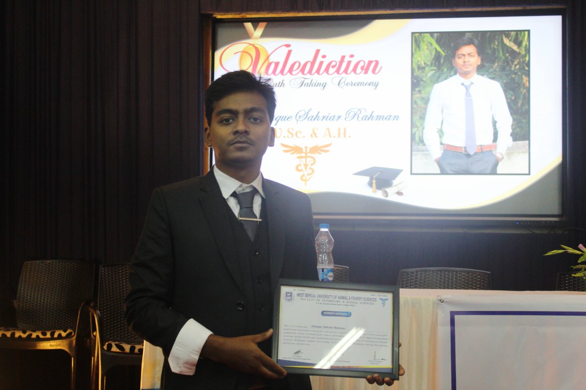 asfaque_asr's tweet photo. Valediction &amp; Oath taking ceremony😌 (16.01.24)

Many many Thanks to my Parents, Family, Teachers, Friends, Seniors, Juniors and  all well wishers. Over all, the Praises &amp; Thanks be to Allah. 🤲

Prefix for Life .. Dr. A.S. Rahman onwards 🐾🩺 Alhamdulillah 🎓🧑‍⚕️ https://t.co/QKAzciN1h5
