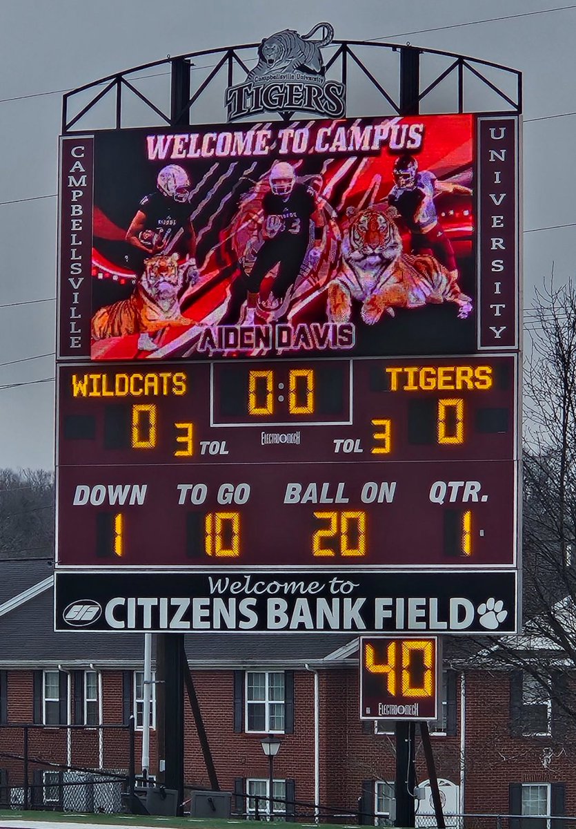 Had a great visit at Campbellsville University! Thanks <a href="/coachlane9/">Coach LANE</a> for inviting me and also thanks <a href="/jeffowens95/">Jeff Owens</a> for showing me around and teaching me more about football! <a href="/PLDunbarFB/">PLD Bulldogs Football</a>