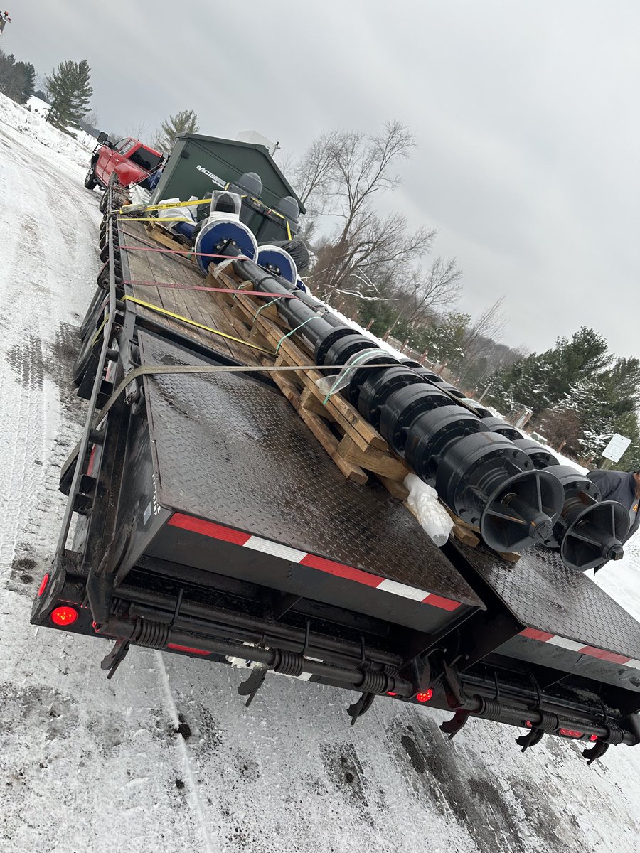 Dan Lucas tweet media