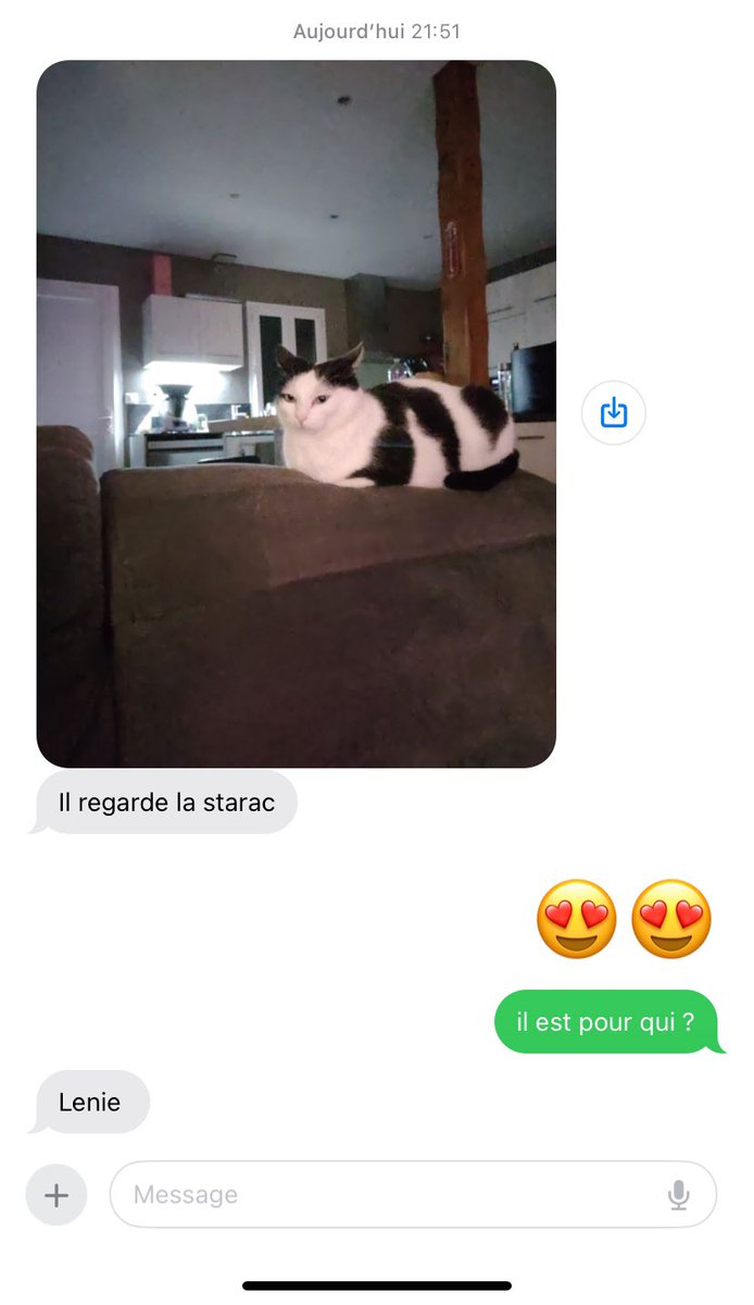 staracddict's tweet image. mon père toujours autant trauma de l’élimination de lenie #StarAcademyleLive #Staracademy