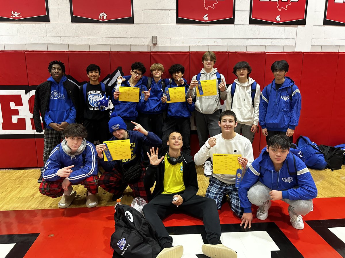 Huge day at the CSL Freshman Conference Tournament With 6 Champions!! 

1st 🥇 
Diaz, Solorio, Dugan, Becker, Arzumanov, and Keats 

2nd 🥈 
Davila

3rd 🥉 
Dodson

5th 
Gral 

6th 
Manu and He