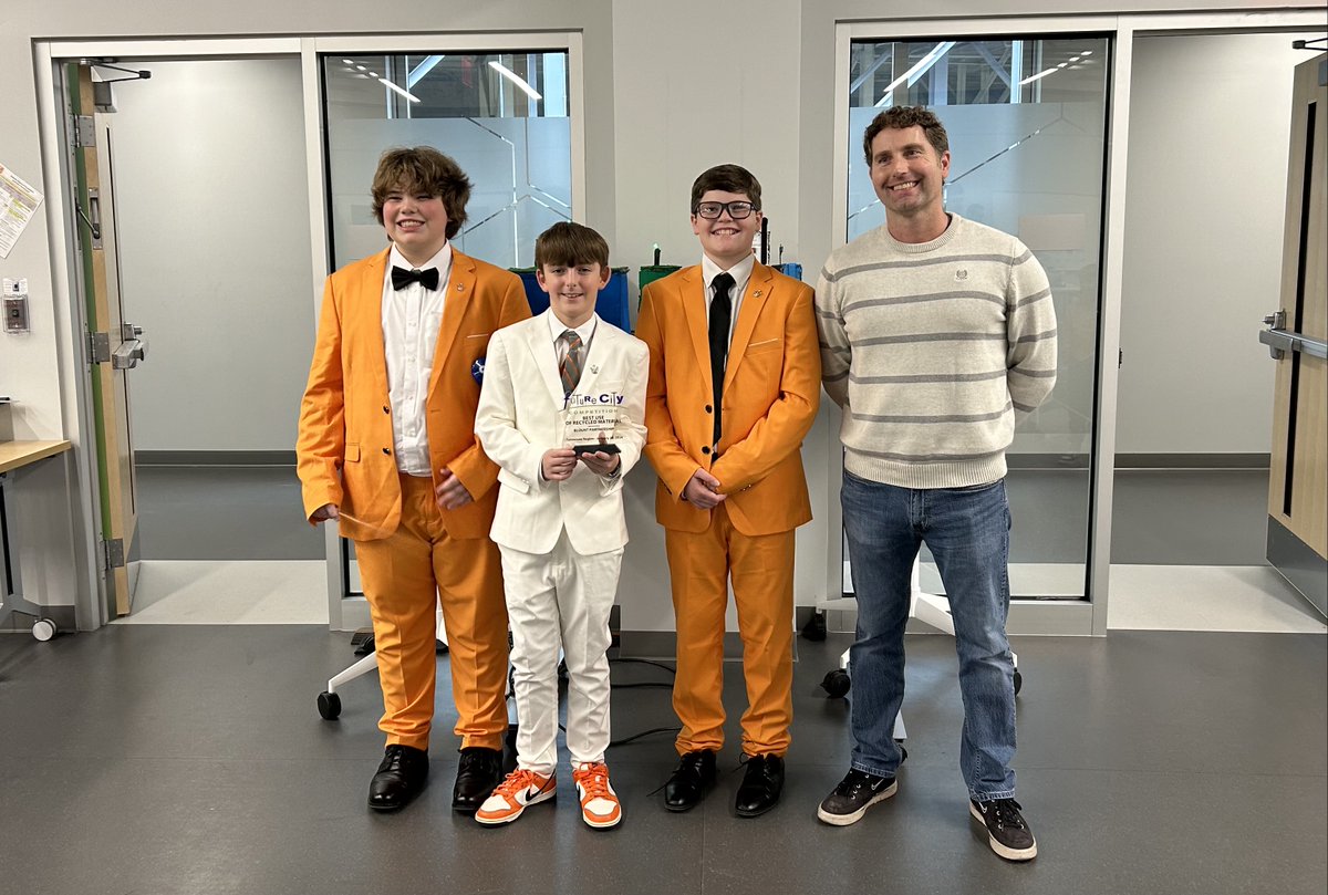 Congratulations to all our students who competed today at the University of Tennessee.  These two teams came home with some 🏆🏆