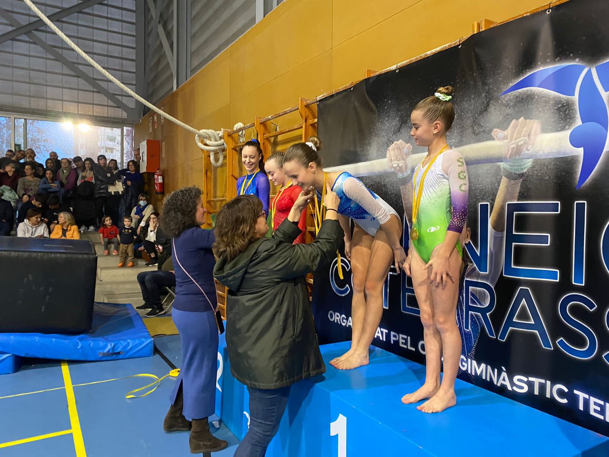 🤸‍♀️ Aquest cap de setmana es celebra el III Torneig de gimnàstica artística femenina organitzat pel Club Gimnàstic de #Terrassa al Pavelló Bonaire. Un torneig d’hivern amb gairebé 600 gimnastes dels consells escolars i base.