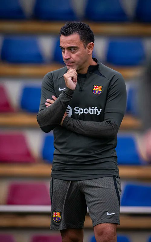 BarcaUniversal's tweet photo. Survey: What are your thoughts on Xavi leaving after this season? https://t.co/N1HMZ0EBab
