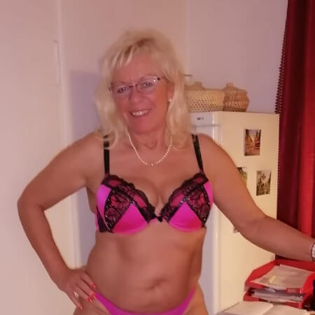 Wie heiß findest Du mich auf Skala von 1 bis 10? ➡️ dlvr.it/T1yh0C