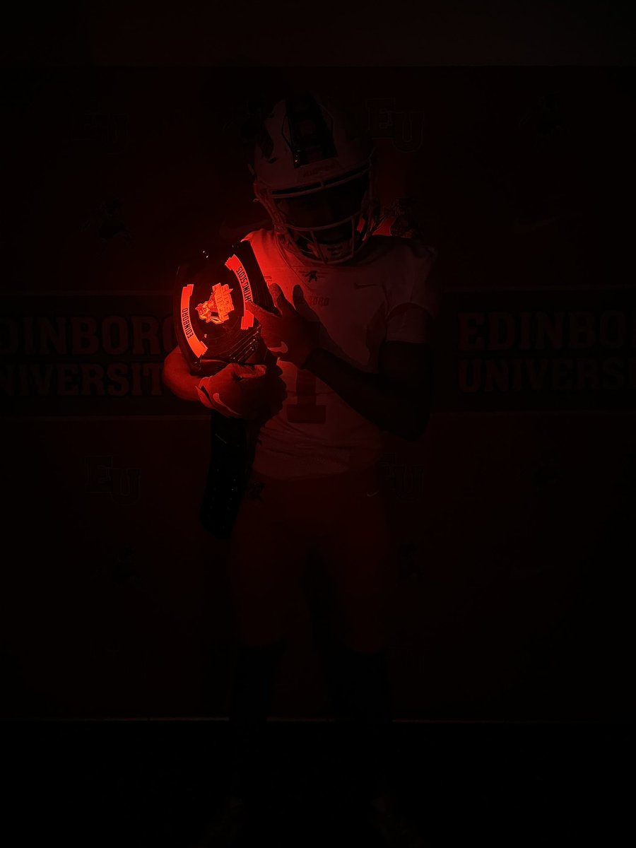 iamChuandoTan's tweet photo. Enjoyed my visit at Edinboro! 🗡️❤️
@CoachGaines_1 @EdinboroFB https://t.co/a55OE2HYep