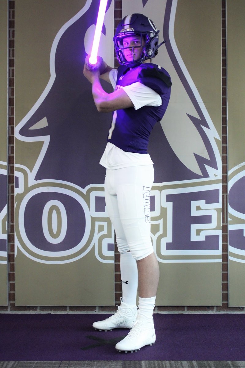 Ray Holes tweet media