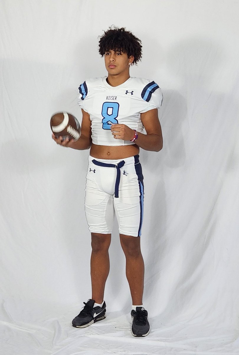 I am extremely blessed to have received an offer from Keiser University, and I had a great official visit today.
<a href="/BocaRatonFB/">Boca Raton Football</a> <a href="/wolf1103/">Melvin Long</a> <a href="/Beau_Gleason/">Beau Gleason</a> <a href="/_OrtizTorres/">Coach Chris Ortiz-Torres</a> <a href="/coachSocha/">Doug Socha</a> <a href="/KeiserFootball/">Keiser Football</a>