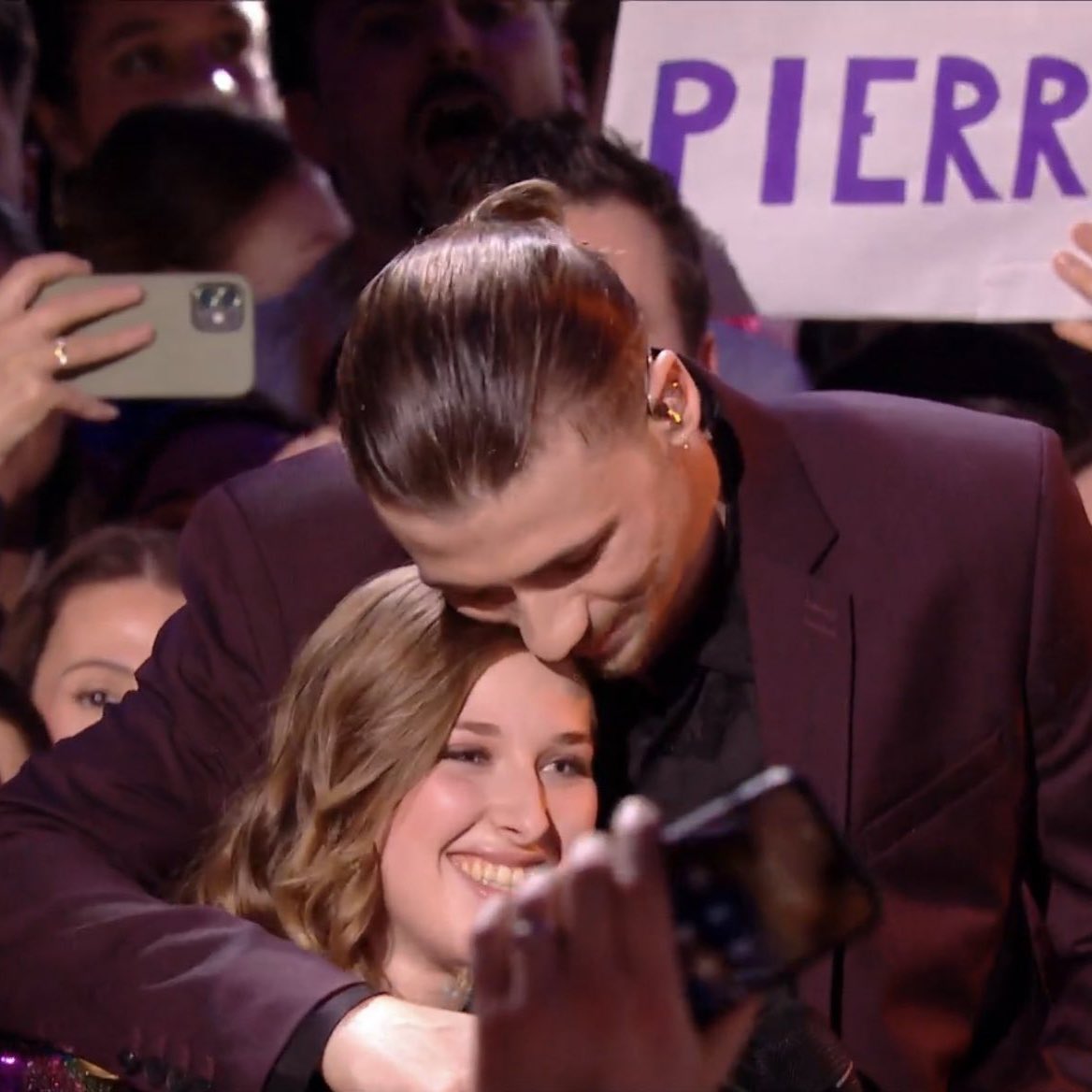 lacysopposite's tweet photo. je peux pas croire qu’ils vont être séparés ce soir💔 #staracademy #staracademylelive https://t.co/EQWFMzq4q6