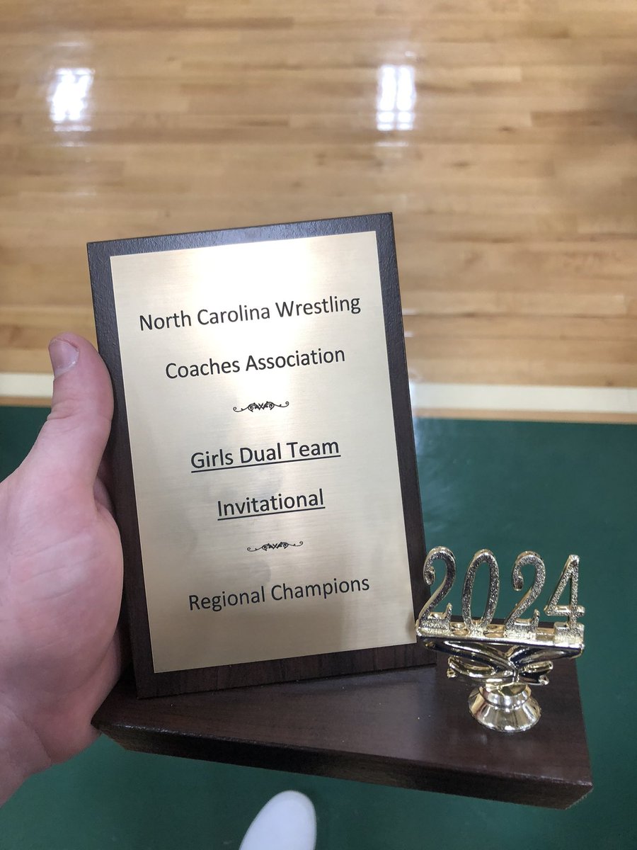 Congratulations to the Women’s Wresting Team for their Dual Team Regional Championship! Way to go!