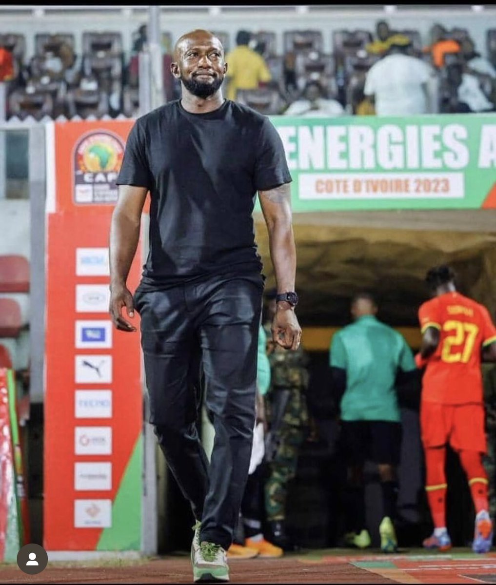 FootyNamibia's tweet photo. 🇳🇦𝗛𝗜𝗦 𝗙𝗜𝗥𝗦𝗧 𝗛𝗘𝗔𝗗 𝗖𝗢𝗔𝗖𝗛 𝗝𝗢𝗕

•Reached COSAFA final
•Qualified Namibia to AFCON despite playing all home games in RSA.
•Namibia’s First AFCON win 
•Reached Round of 16 for the first time.
•Famous results against🇹🇳🇲🇱🇬🇭🇨🇲

▪️1 year and 7 months in Charge. https://t.co/Gn4cW3jwqZ