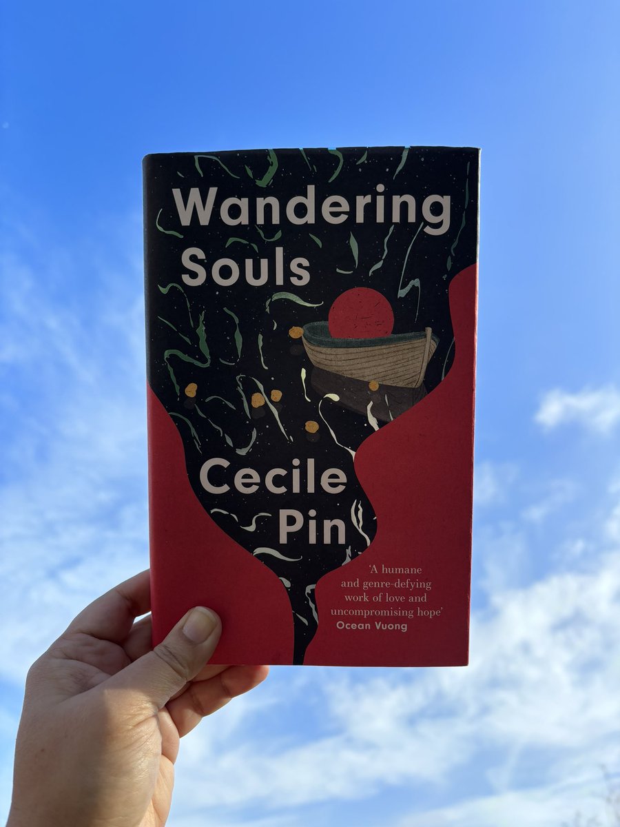 #WanderingSouls - oof. It’s a heartbreaking but beautifully told story about a family of Vietnamese refugees. With themes of grief, generational trauma, families and loyalty. And a faint thread of hope woven throughout. I loved this so much, brava @CecilekvPin 💜👏🏽