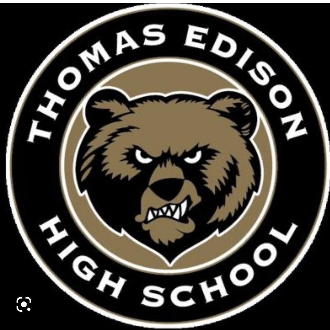 What an incredible show! 🎭Edison HS Theater Arts presents 🩷MEAN GIRLS🩷.  Our students did an excellent job and it was so fun to watch all the acting, music 🎵🎶and dancing💃🕺! There is one more show today at 7:00pm! Don't miss it! It's going to be so Fetch! 
Way to go BEARS!