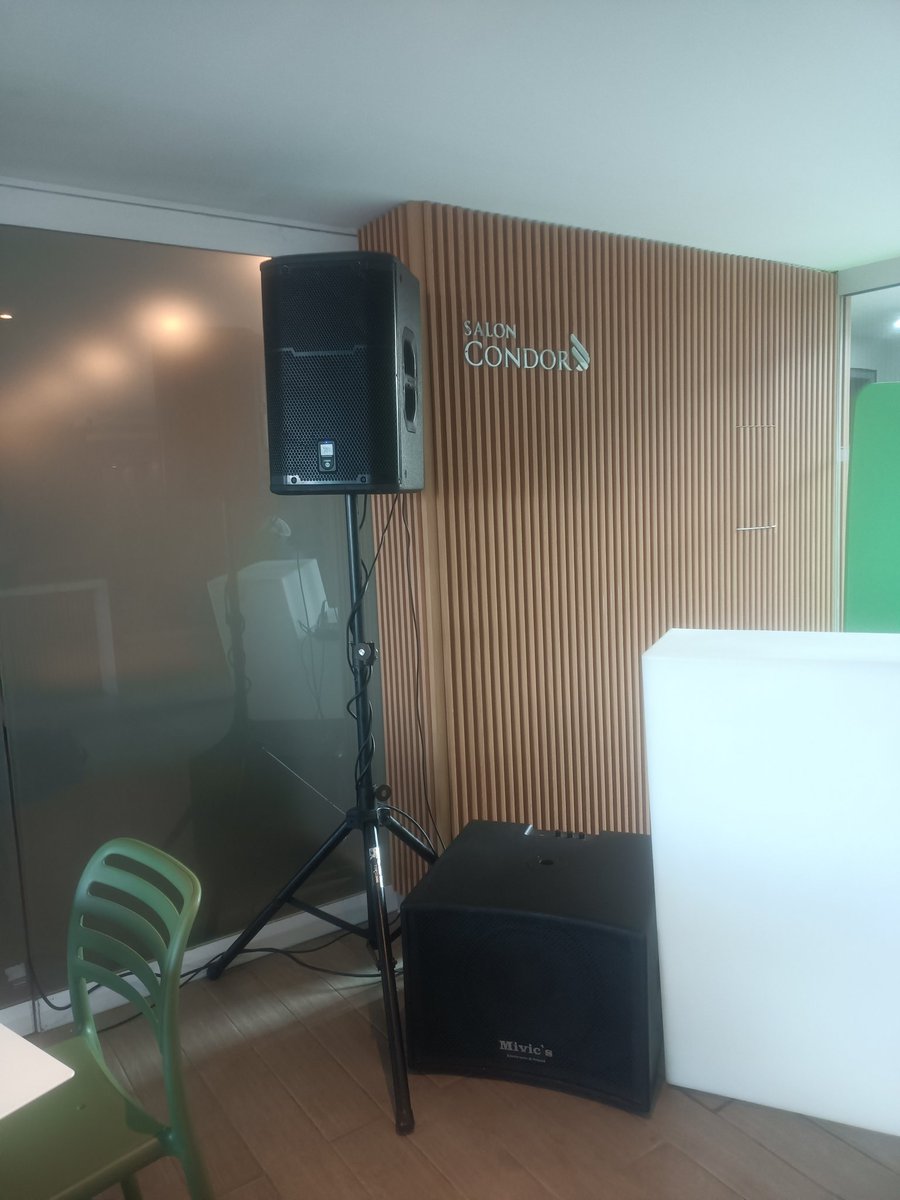 Pro_Audio_RDB's tweet photo. Sonido profesional https://t.co/Y8K1RTvCVQ