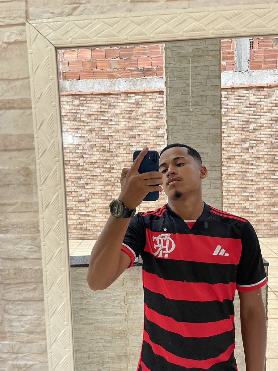 🔴⚫️🦾👊🏼