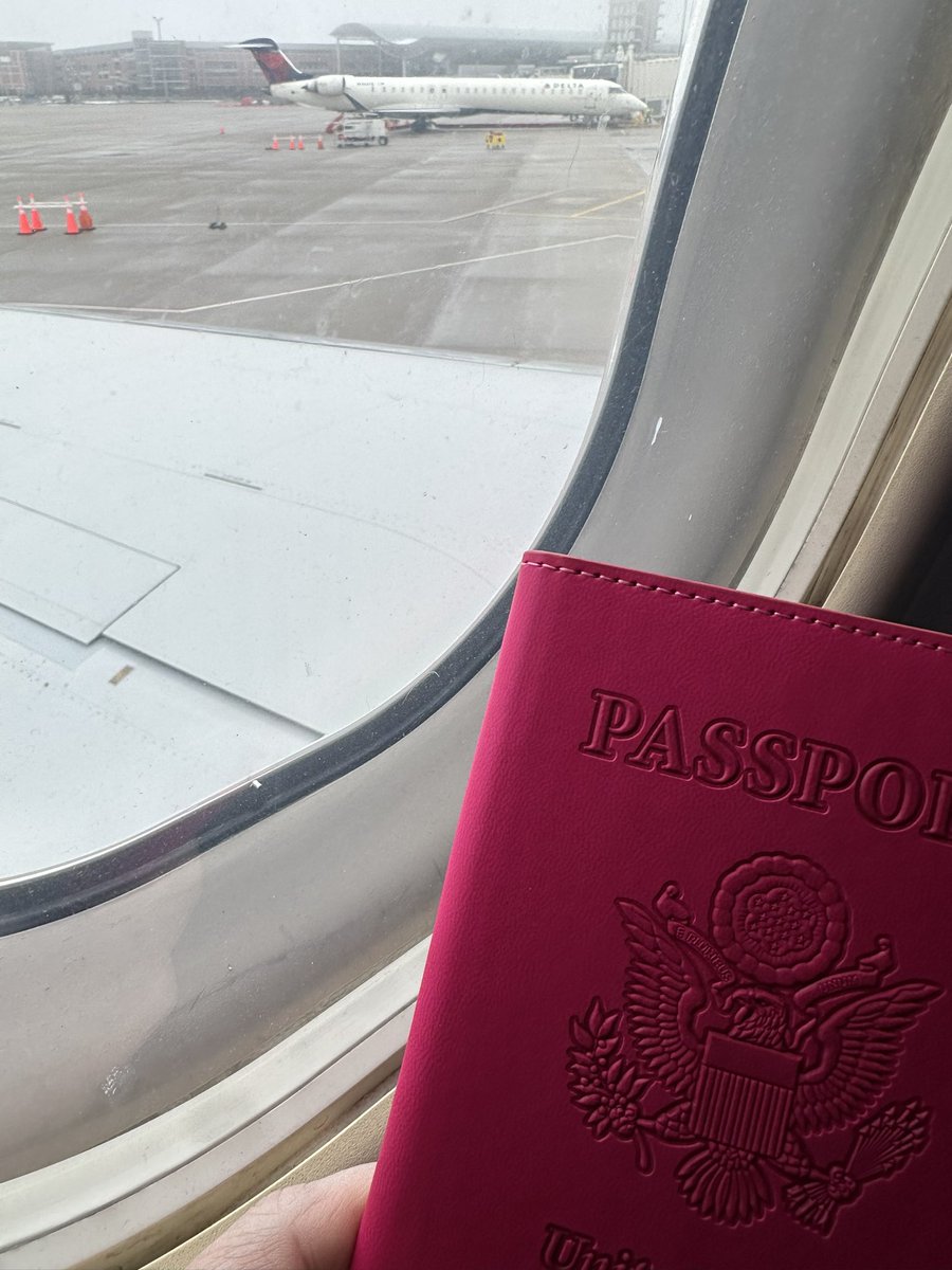 Hey #AVTweeps 👋 I’m loaded up and headed to <a href="/ISE_Show/">ISE</a> with <a href="/CEDIA/">CEDIA</a> &amp; <a href="/CEDIA_EMEA/">CEDIA EMEA</a> will I see you there?