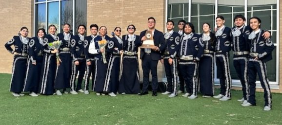 So proud of the Del Valle High School Mariachi de los Conquistadores under the direction of Valentin Gonzalez.  They were awarded sweepstakes for an incredibly passionate performance! STATE BOUND, 4th year in a row!  <a href="/YISDFineArts/">YsletaISD Fine Arts</a> <a href="/YsletaISD/">Ysleta ISD</a>