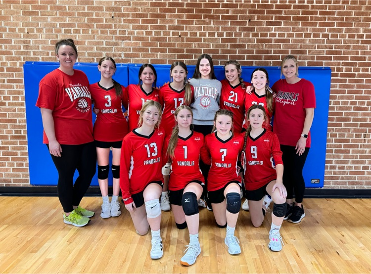 VandalsVjhs's tweet photo. Congratulations to the 8th grade Volleyball Team! 4th place in the Edwardsville Tournament. https://t.co/cEaFLWQRag