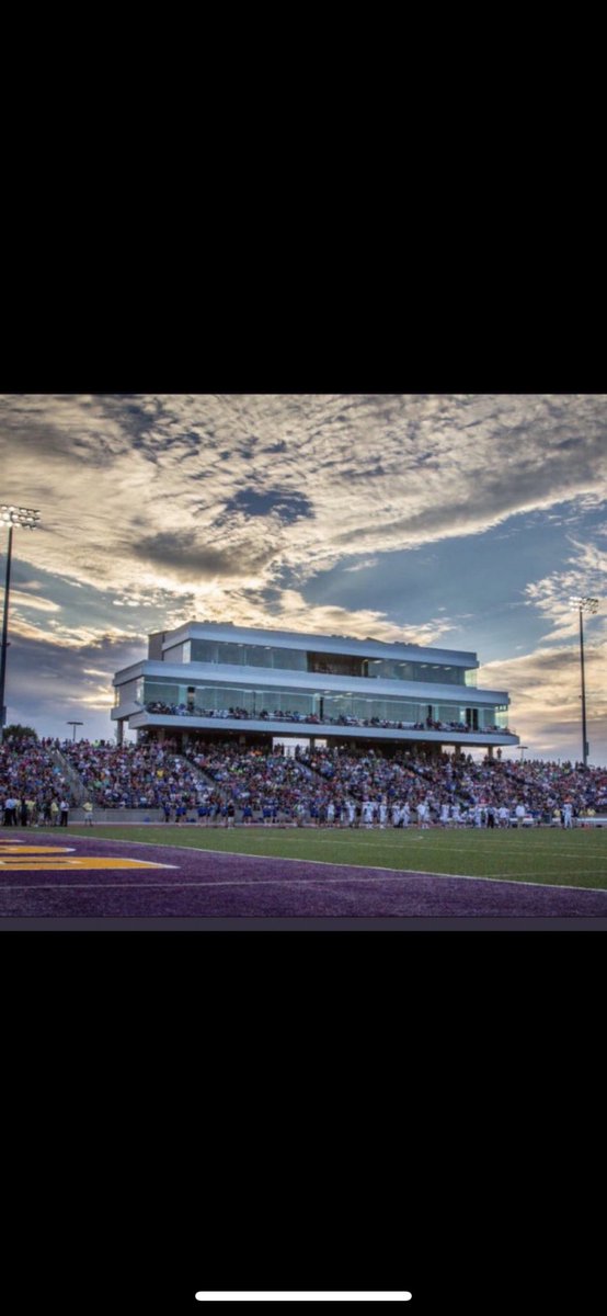 I'm very excited to announce that I will be committing to Butler CC🐻. Thank you to everyone that supported me and my football journey 💜. Thank you to all my coaches for all your help and advice💜 #JucoProduct <a href="/Coach_IGray/">Isaiah Gray</a> <a href="/Coach_MoGray/">Maurice Gray</a> <a href="/JavonHarris3D/">Javon Harris</a> <a href="/seancooper_C4/">Sean Cooper</a> <a href="/JakeRippy_/">✪ Coach Rip ✪</a>