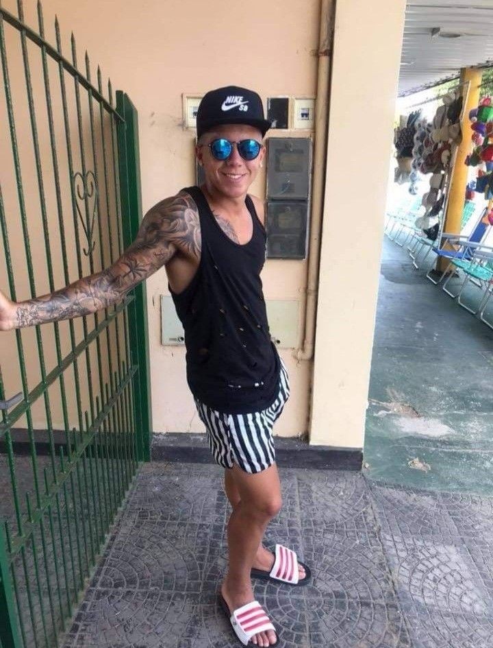 nazavki's tweet photo. una vez me puse a llorar porque me di cuenta que jacob elordi nunca me iba a cojer https://t.co/YFbQKXjdhU