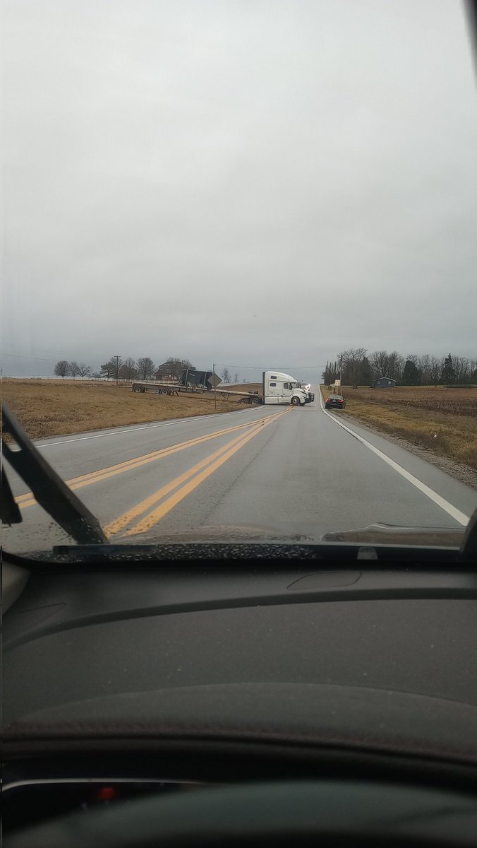 parentsagainsti's tweet photo. @joeimel semi across the Rd on Louisville Rd by the transpark https://t.co/Y0pck4ffgb