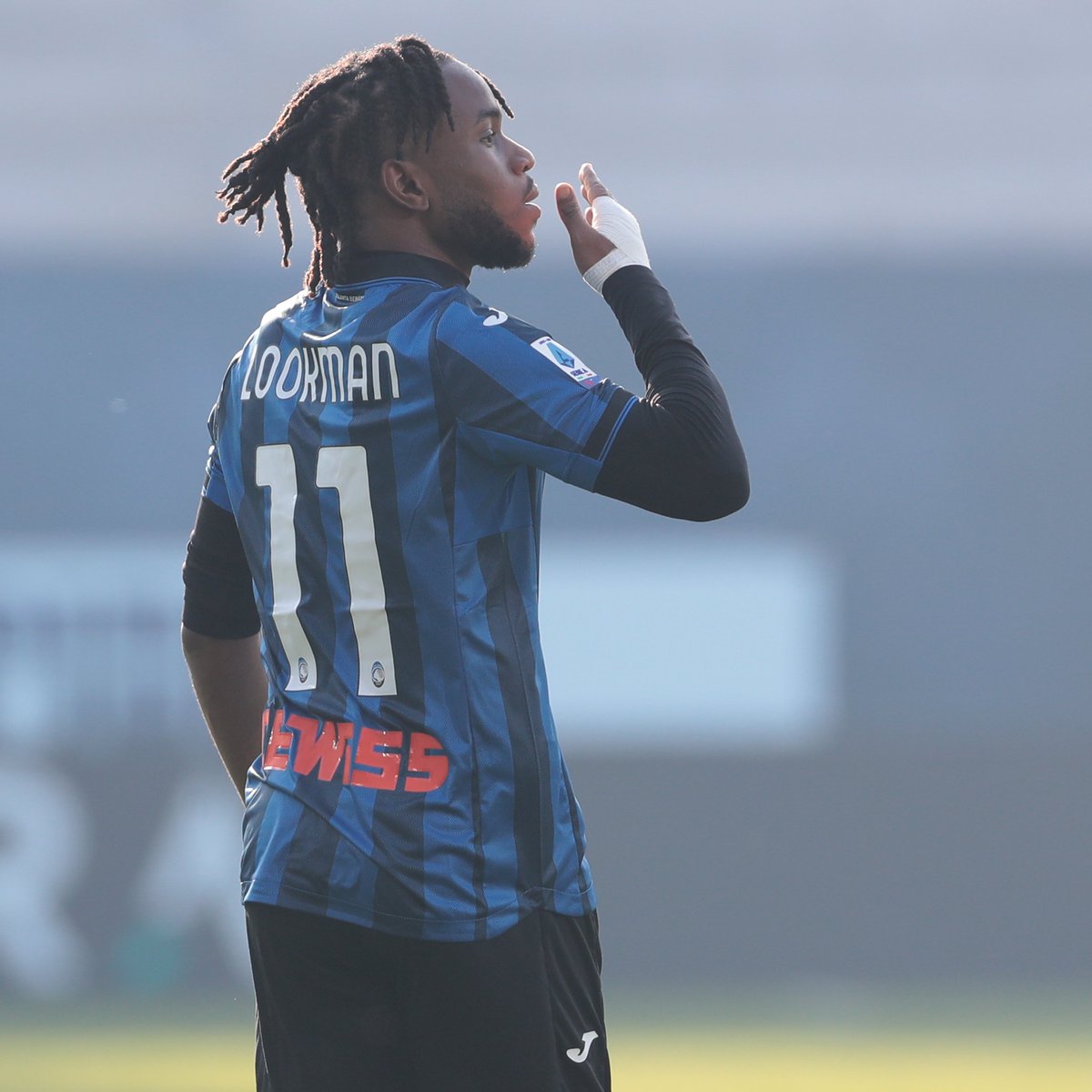 SerieA_BR's tweet photo. LOOKMAN¹ ⚽️
LOOK, MEN² ⚽️⚽️

@NGSuperEagles | #SerieA💎 | @Atalanta_BC https://t.co/pV1uyyOryR