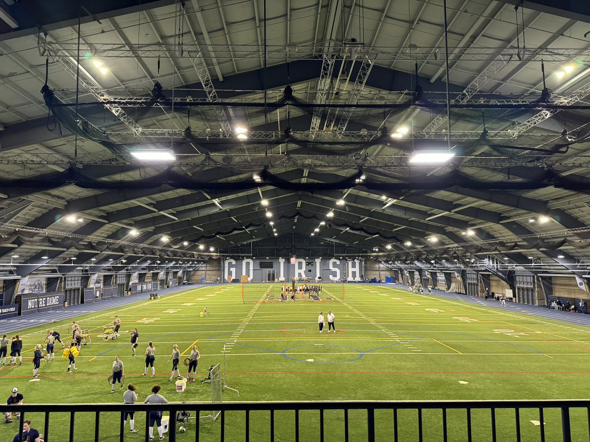 LHoward2026's tweet photo. Thank you @NDsoftball for hosting a great camp this weekend!! I loved learning what it’s like to be Irish and meeting the coaches and players #GoIrish @NDcoachGumpf @2Ganeff https://t.co/9fnDYAoaFY
