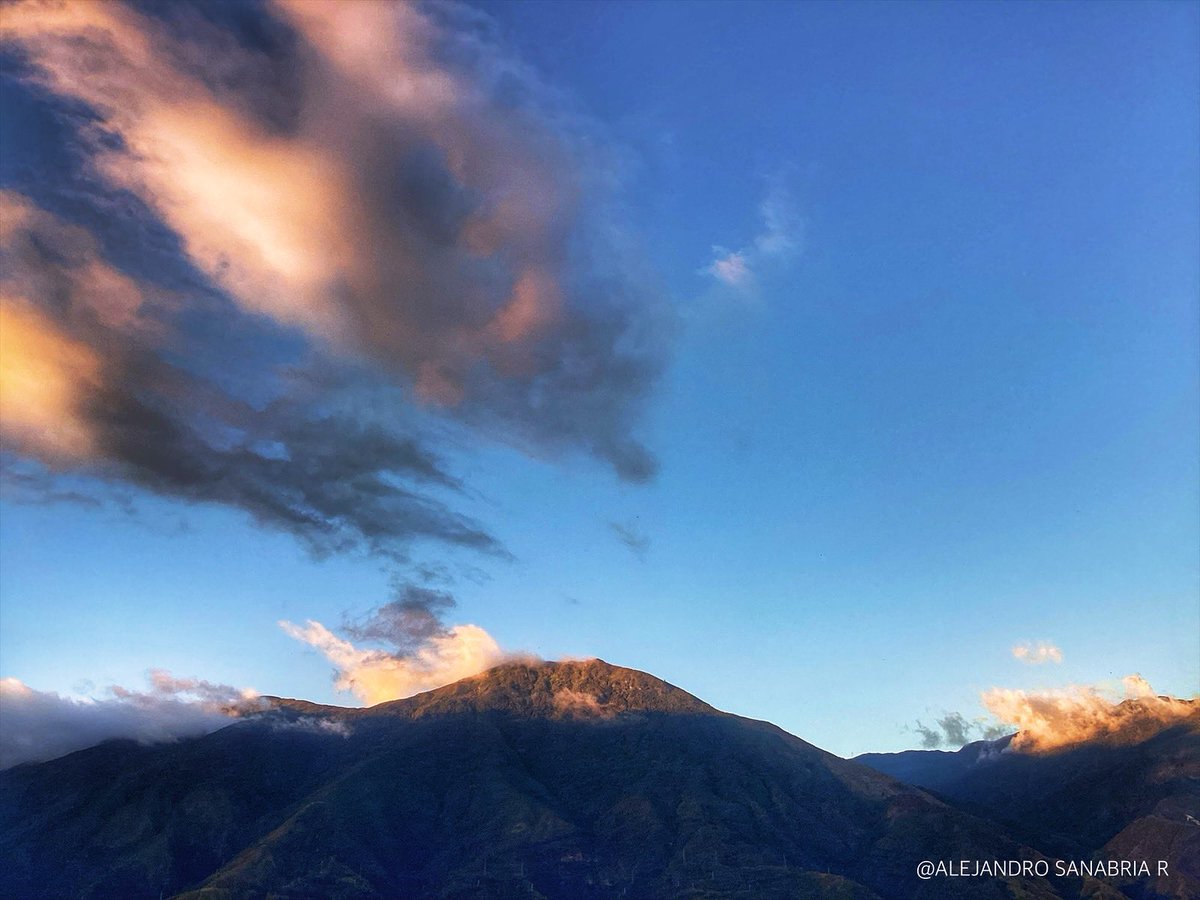 El #Avila atardecer #27Ene #Venezuela