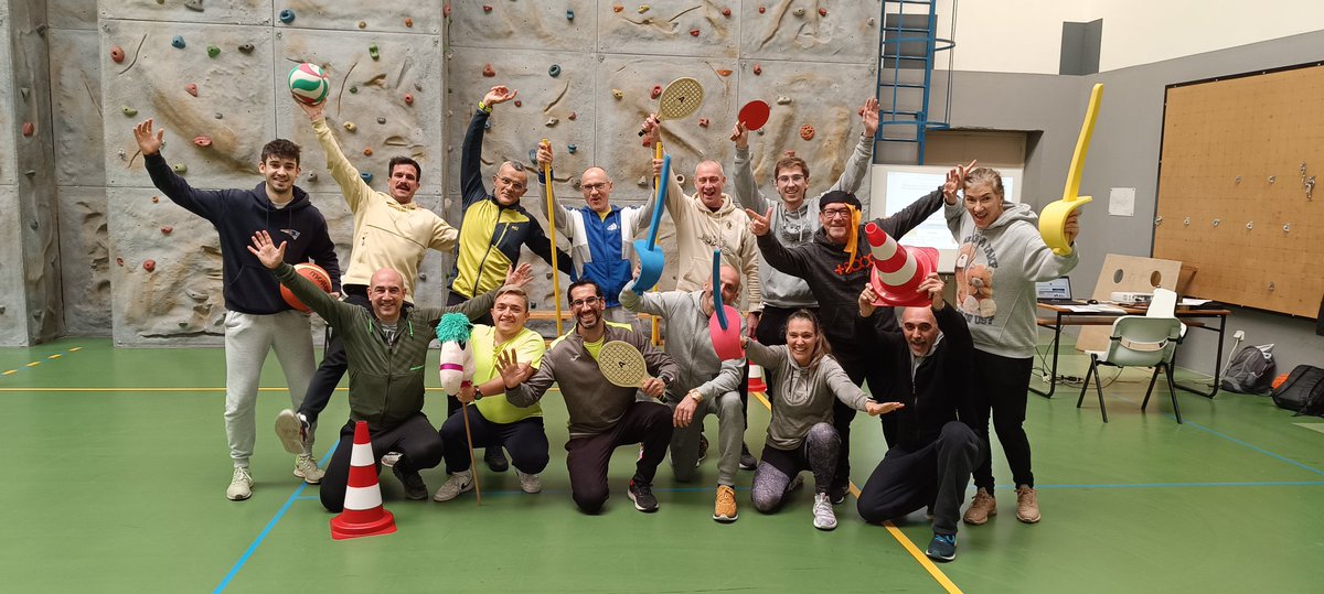 Fantástica jornada la vivida en el curso Deportes ARTEnativos del <a href="/colefcyl/">COLEF Castilla y León</a> ¡Gracias a este fantástico grupo!