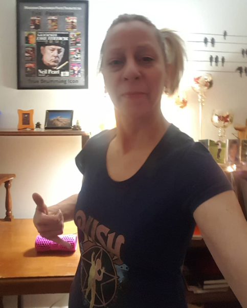 AliceLooknGlass's tweet photo. Came up on my FB memories today from 3 years ago. I like this picture. #NeilPeart #ModernDrummer #TrueDrummingIcon #RUSHFan #StarmanTshirt #GeddyCornGirl #LRXSTGRL #CygnusAngel https://t.co/BzSaDxdl1V
