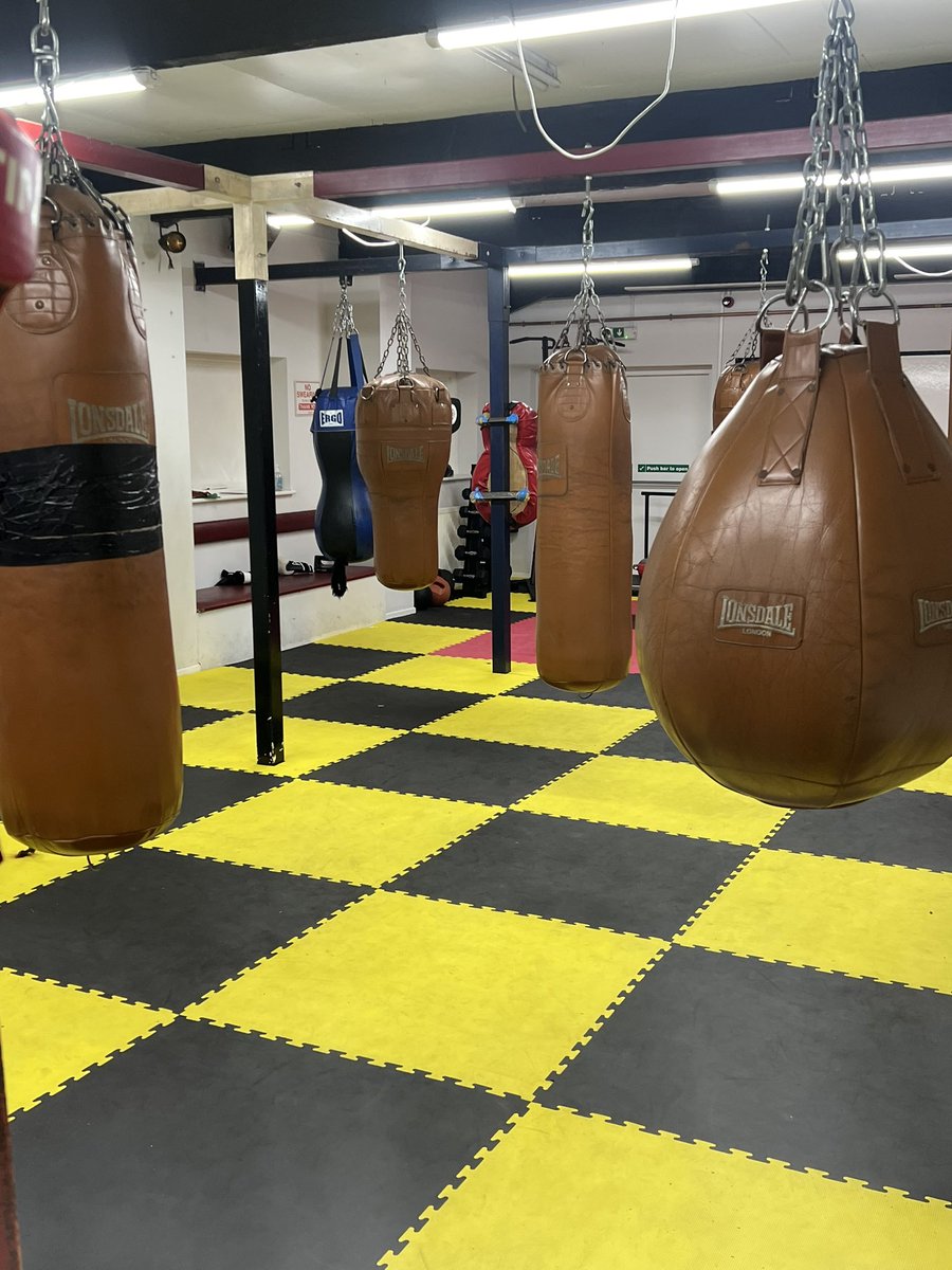 Glad to be back in the gym after a tough couple of weeks 🙏🏻👌🏼