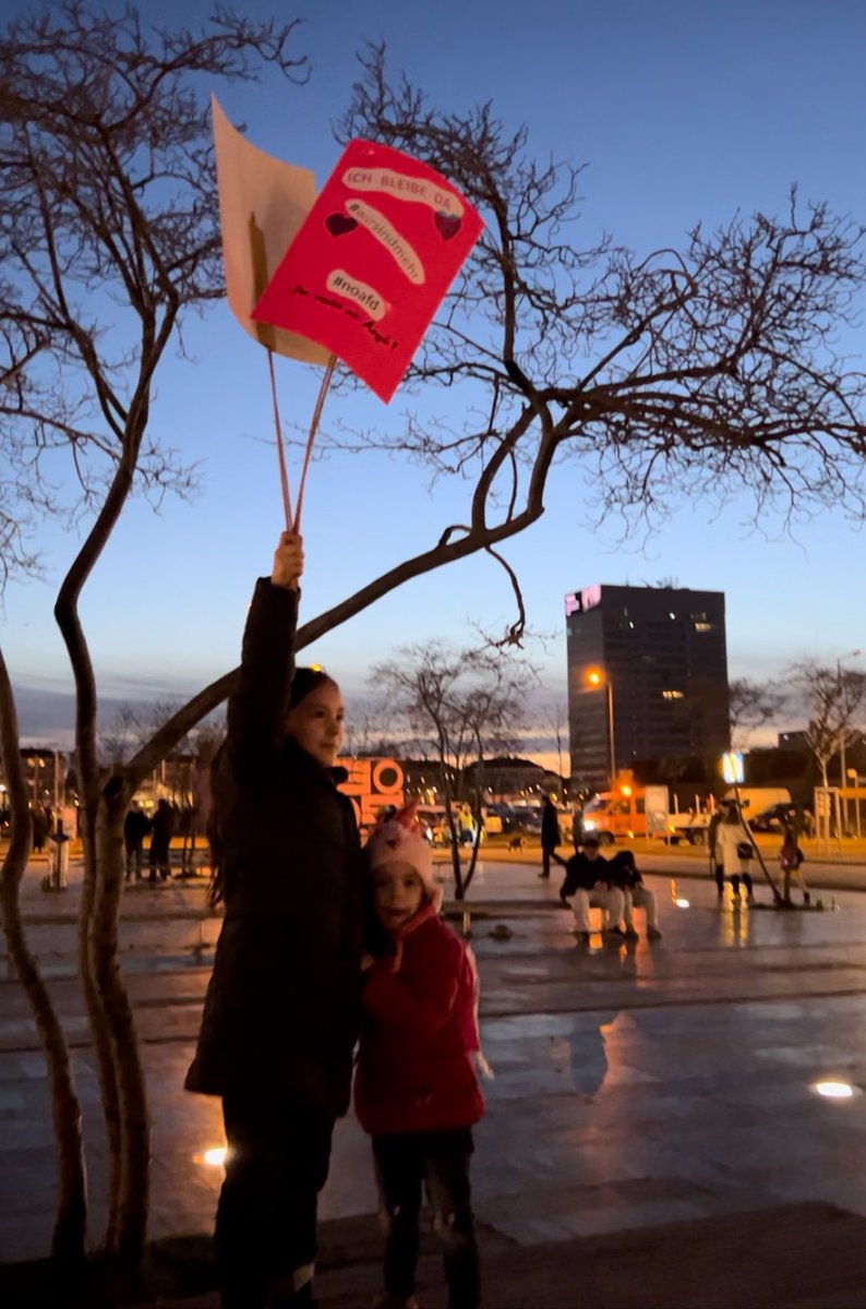 #mannheim meine syrischen Patenkinder #wirsind hier #NieWiederIstJetzt 💪