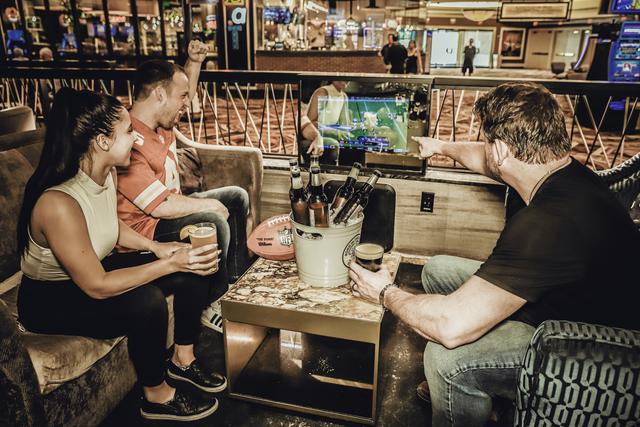 CaesarsPalace's tweet photo. Enjoy uniquely crafted cocktails while cheering for your #SuperBowl team at #AltoBar.
Reserve now https://t.co/ZCpTg5eMBG | #SBLVIII #SBLikeACaesar https://t.co/Vq8gBnyDUk