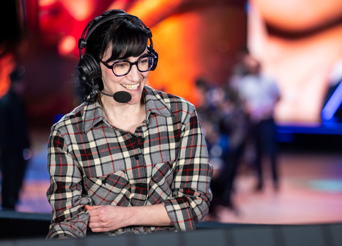 The Emily Rand fandom is THRIVING  

RT if you are a true Random