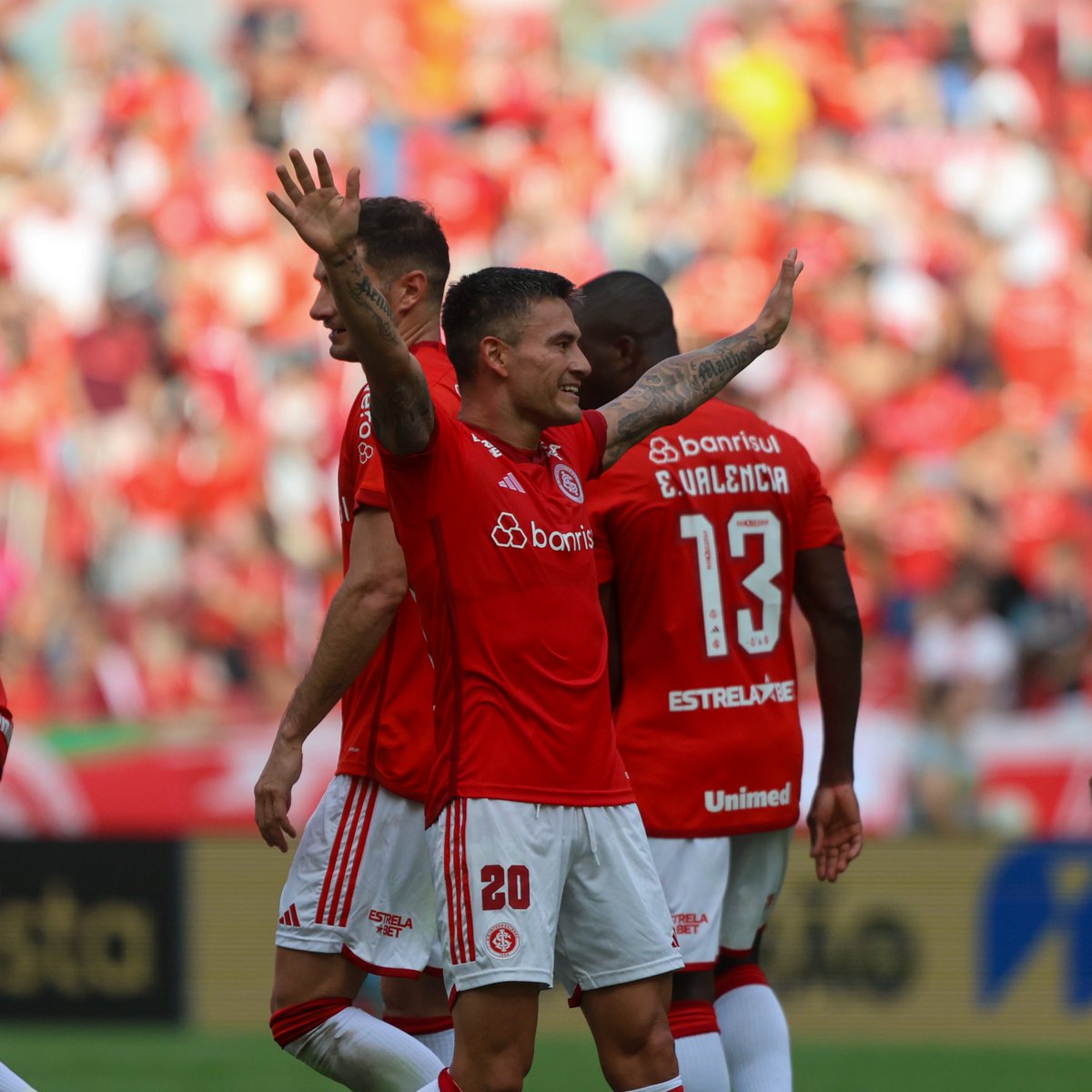 SCInternacional's tweet photo. El príncipe! 👑2⃣0⃣ https://t.co/aRRROXo67R
