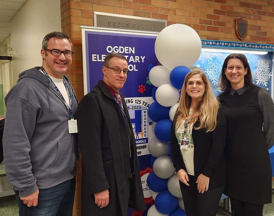 Thank you to <a href="/nysut/">NYSUT</a> president <a href="/MelindaJPerson/">Melinda Person 🍎✌🌈</a> for visiting Hewlett-Woodmere to see what makes our schools places our students love to be. <a href="/OgdenElementary/">Dina Anzalone, Ed.D</a>