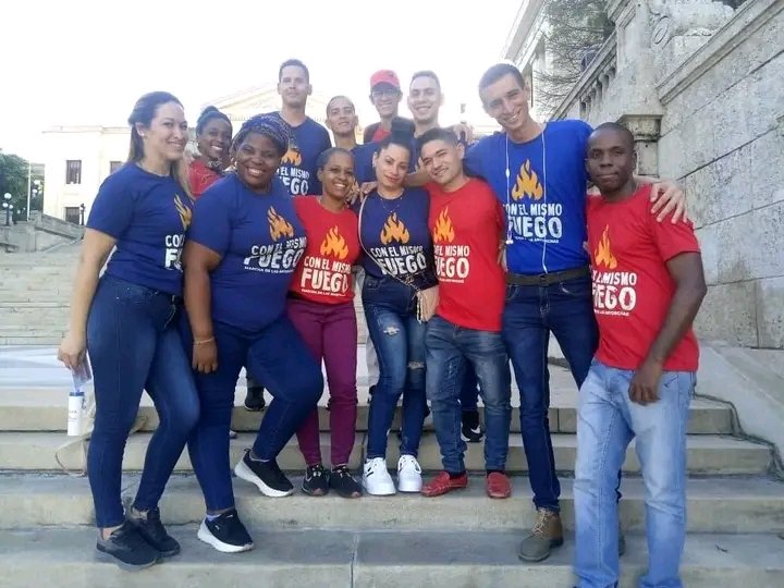 Traemos en el ❤️ las doctrinas del maestro. <a href="/DiazCanelB/">Miguel Díaz-Canel Bermúdez</a> <a href="/DrRobertoMOjeda/">Dr. Roberto Morales Ojeda</a> <a href="/AylinAlvarezG/">Aylín Alvarez García</a> #ConElMismoFuego #MartiVive