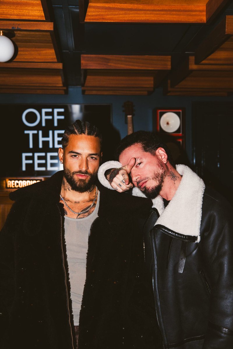 ObsFamosos's tweet image. #Maluma e J Balvin brilham em nova #Colaboração  ... | observatoriodosfamosos.uol.com.br/colunas/piment…
#Billboard #CésarPimienta #DONJUAN #GafasNegras #Grammy2024 #JBalvin #JuanPabloCaldas #KellyClarksonShow #Lançamento #LatinAirPlay #LoNuestro #Medellín #MúsicaLatina #NovoSingle #SegúnQuién #Univision