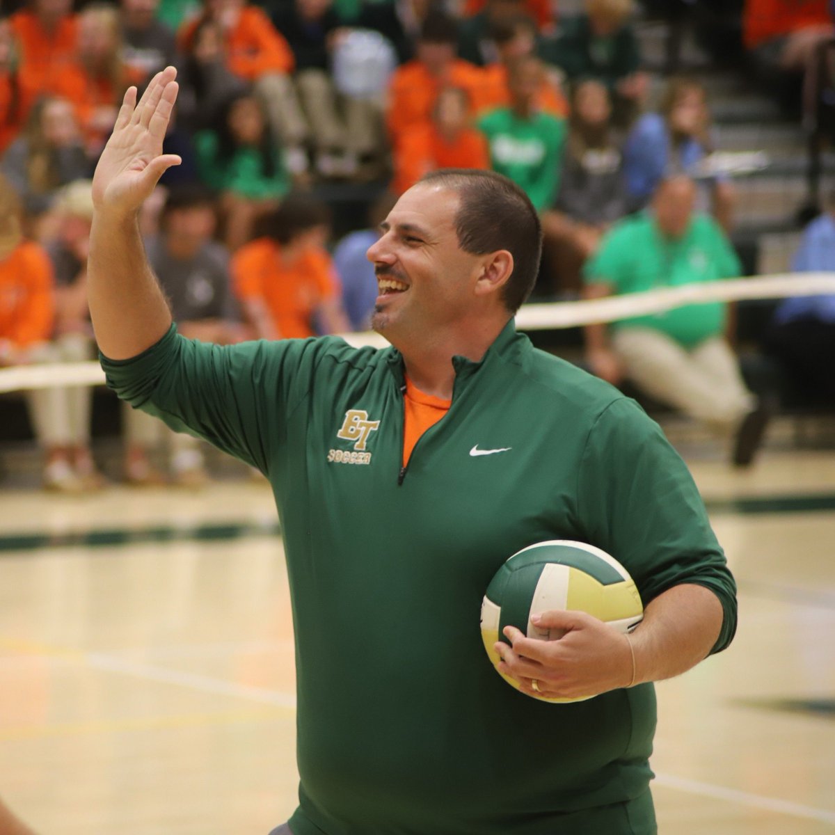 Congratulations to our 2023 Archdiocesan Employee of the Year, Mr. Joe Miller! Mr. Miller is a member of our Mathematics department, Athletic Coaching Staff and Dante House Leader. Summer Camp is always more fun with Coach Miller. #BeTheDifference #NowAndForever