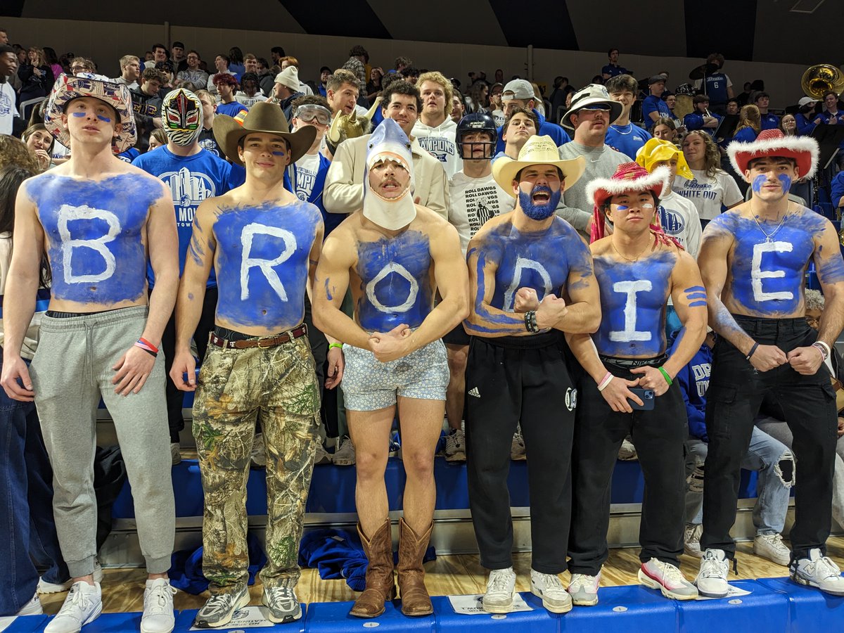 Students are back on campus this weekend and showed out in full force.

Front row: Darnell Brodie's decked-out fan club.