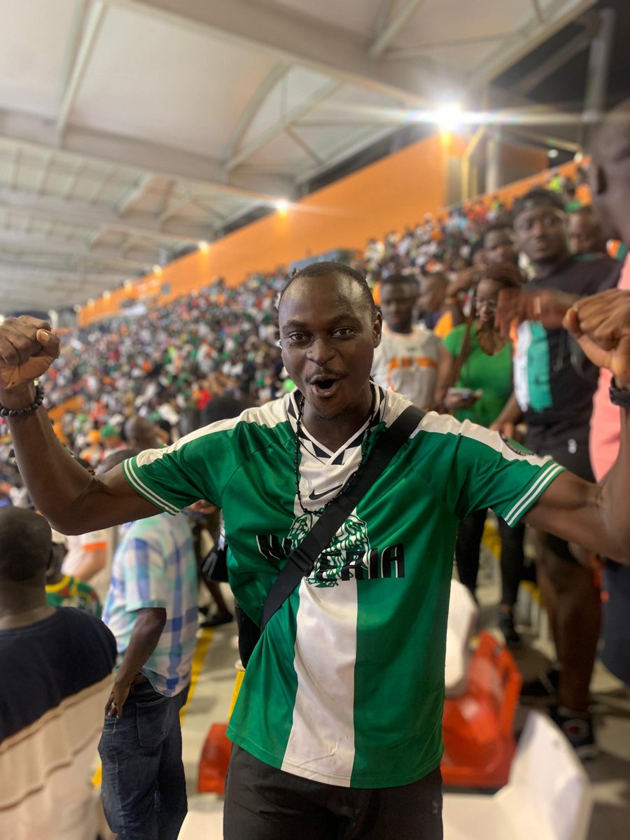 🇳🇬 2-0 🇨🇲 
What a beautiful victory 
#NGACMR #afcon2023 #CAN2023 #LetsDoItAgain #SoarSuperEagles