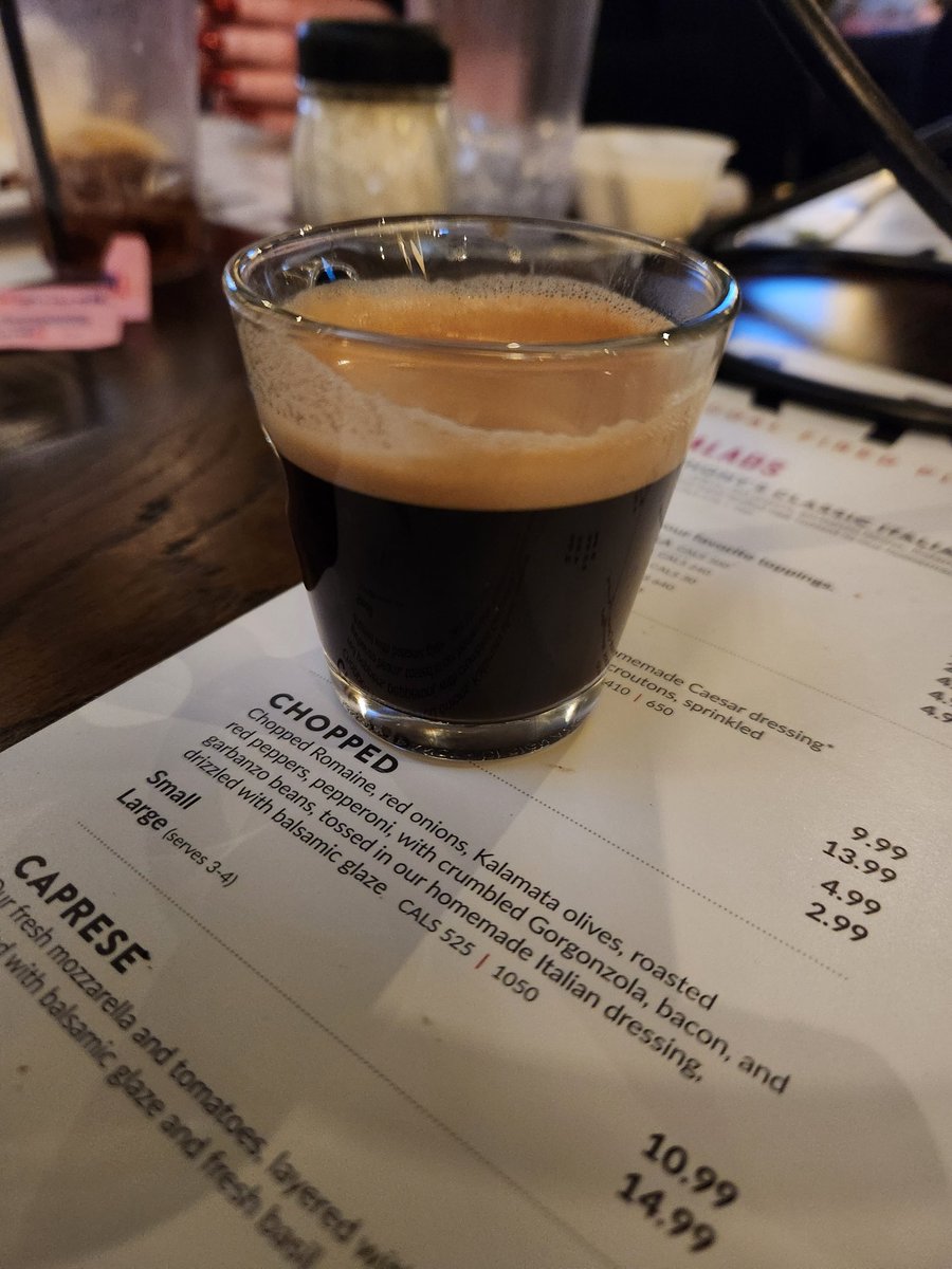 JohnLukeNYC's tweet image. #EspressoTime @AnthonysCFPizza