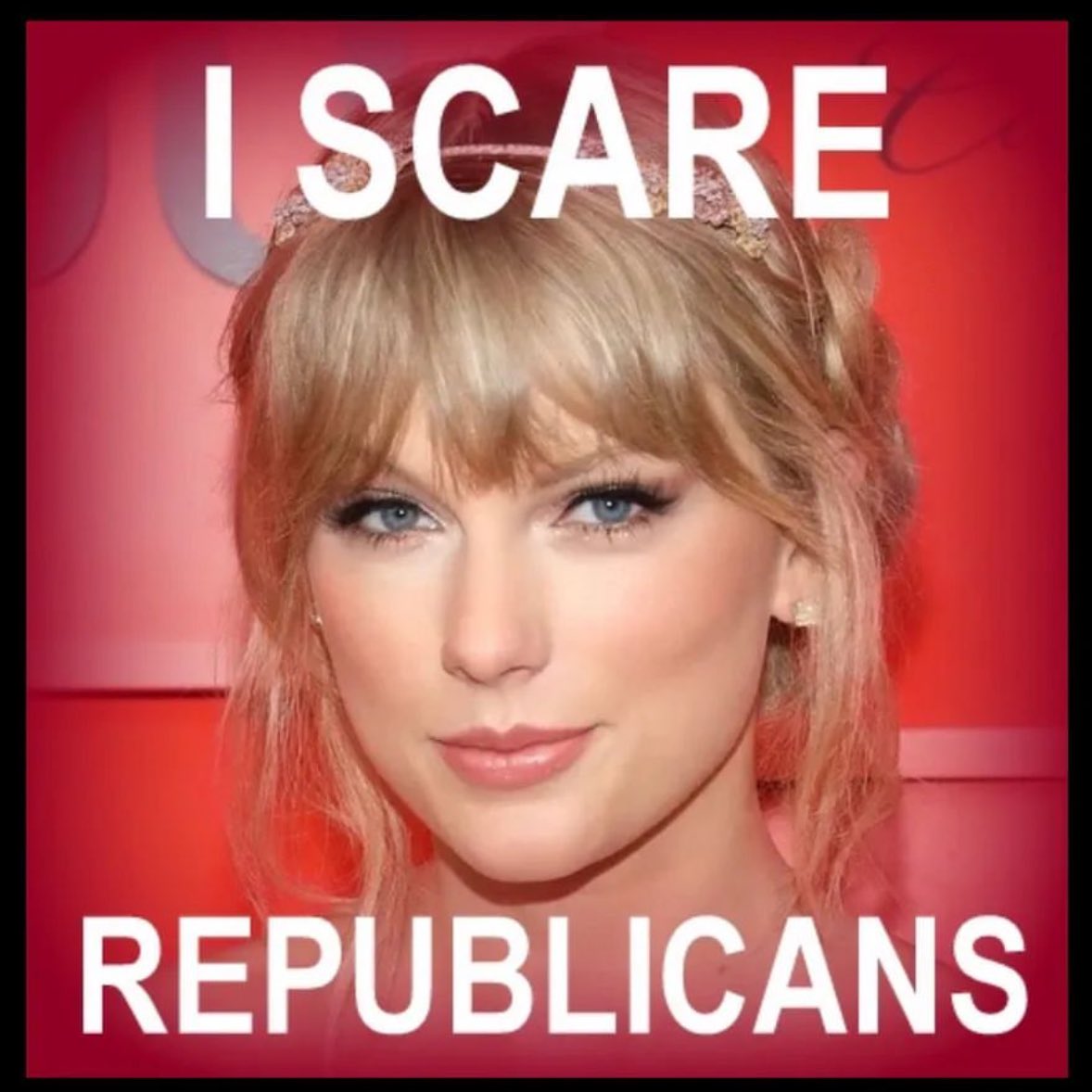 SarahLarchmont's tweet image. Weak men fear strong women. ✅