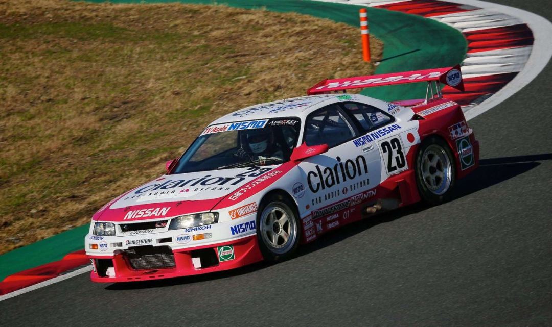 ___Muzz's tweet image. #24hdaytonafrance
La R33 GT-R LM Blanc/Rose 😍