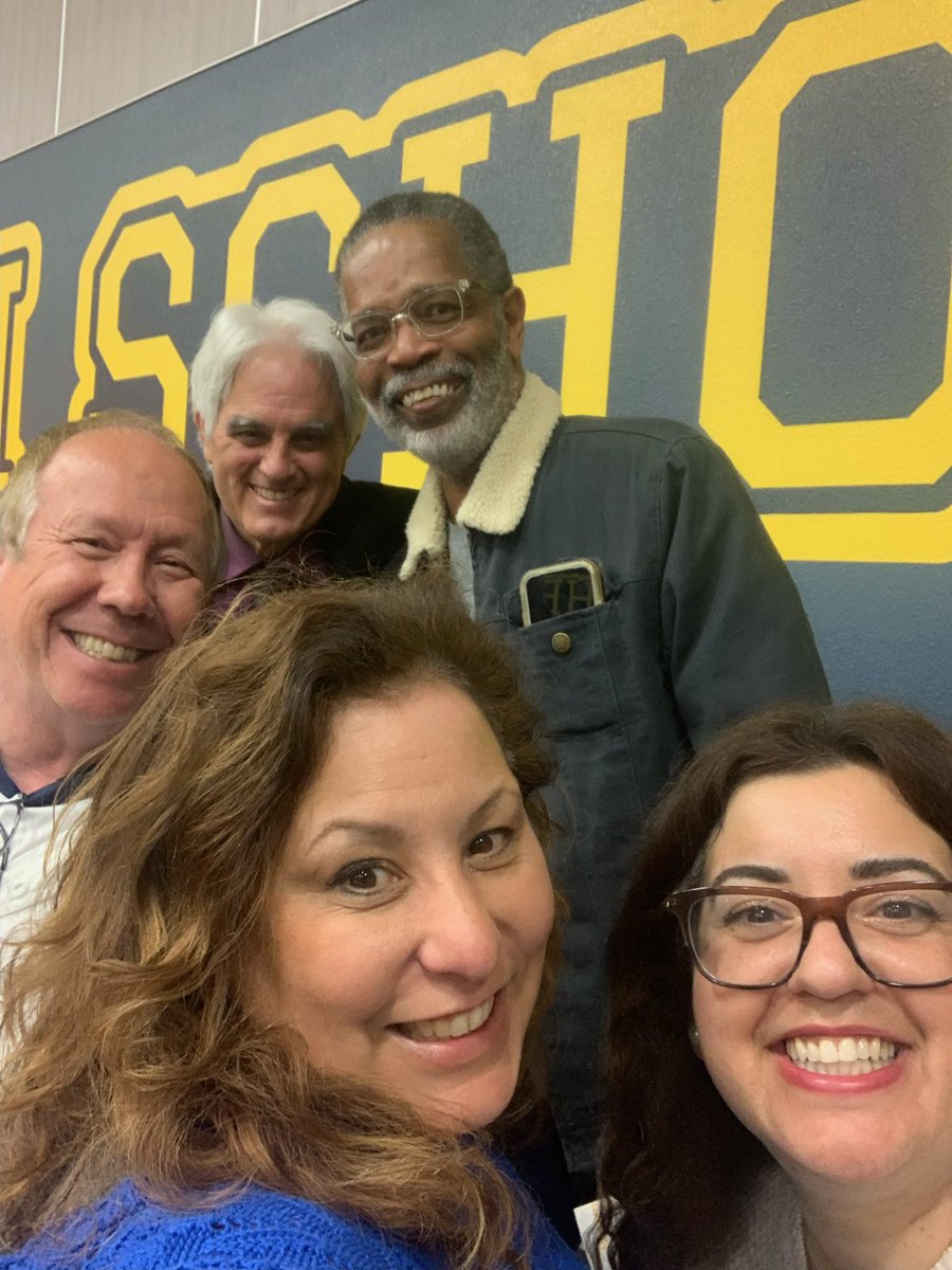 Many of you know that I used to spend an inordinate amount of time shooting &amp; scouting players in High School gyms for HoopTV &amp; The Basketball Channel. I have not been to a High School game in over 10+ years. Watched Marina v Seaside last night. Fun night! #flashback #hshoops