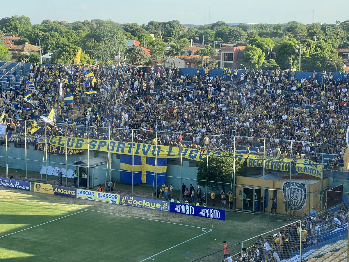 Hoy bajo nivel de Jorge Mendoza y Rodrigo Rojas, tal vez el esfuerzo de mitad de semana les pasó factura, podríamos haber puesto otros jugadores más frescos, Alborno sigue siendo lo peor del equipo, le daría más chances a Derlis Alegre, el público 10 puntos!!